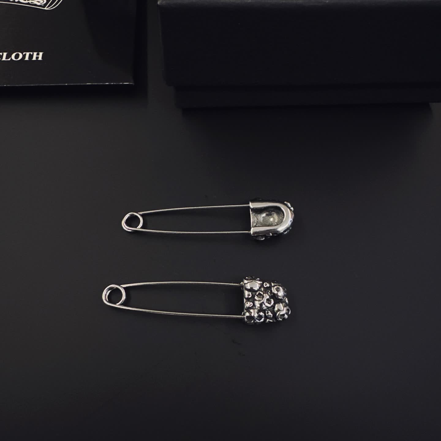 Chrome Hearts Chrom Hearts Silver Safety Pin Earrings